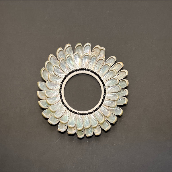 Small Shell Wreath (on stand)